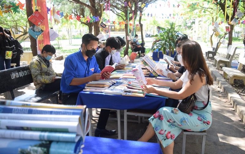 Ngày Sách và văn hóa đọc Việt Nam với Chủ đề “Lan tỏa tri thức”
